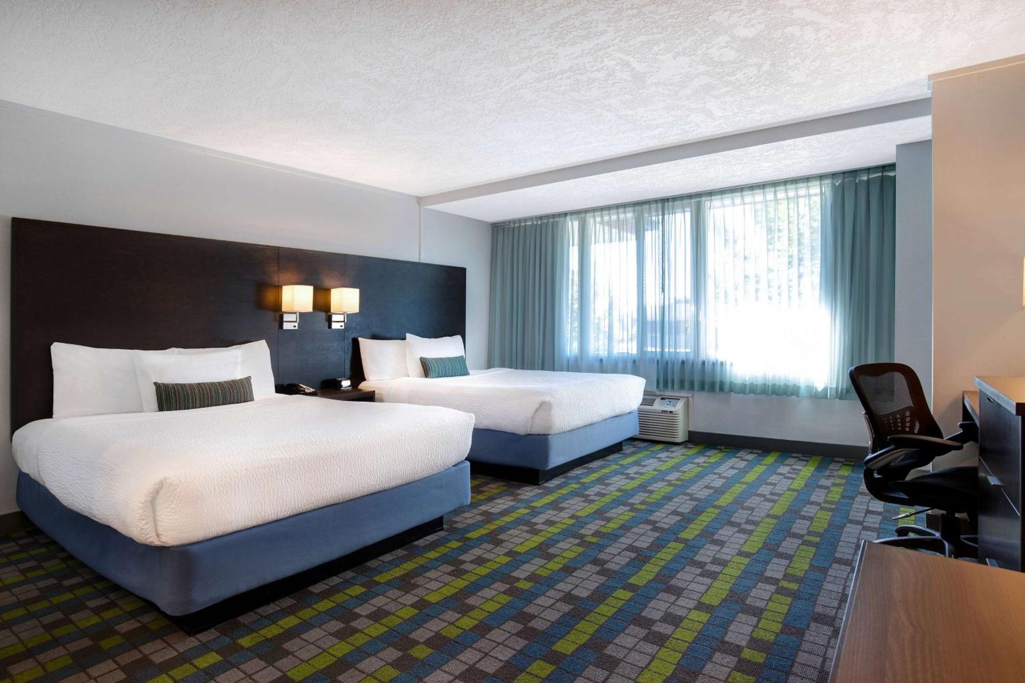 ทราเวลลอดจ์ วิกทอเรีย แอร์พอร์ต Motel ซิดนีย์ ภายนอก รูปภาพ