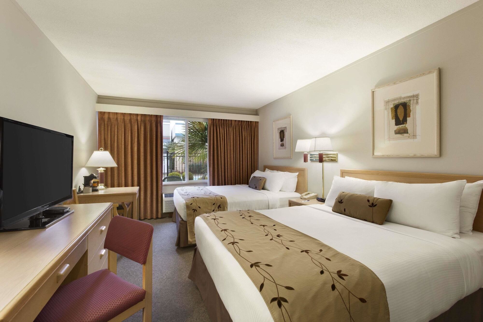 ทราเวลลอดจ์ วิกทอเรีย แอร์พอร์ต Motel ซิดนีย์ ภายนอก รูปภาพ